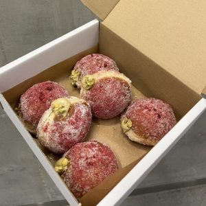 Vadelma-Pistaasimunkki boxi 6kpl